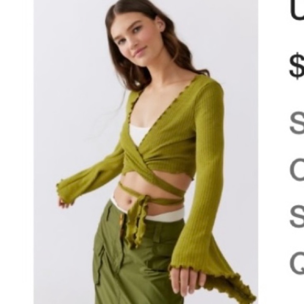 *SOLD OUT ONLINE* NEW Urban Outfitters Daisy Ribbed Tie-Front Top, Green